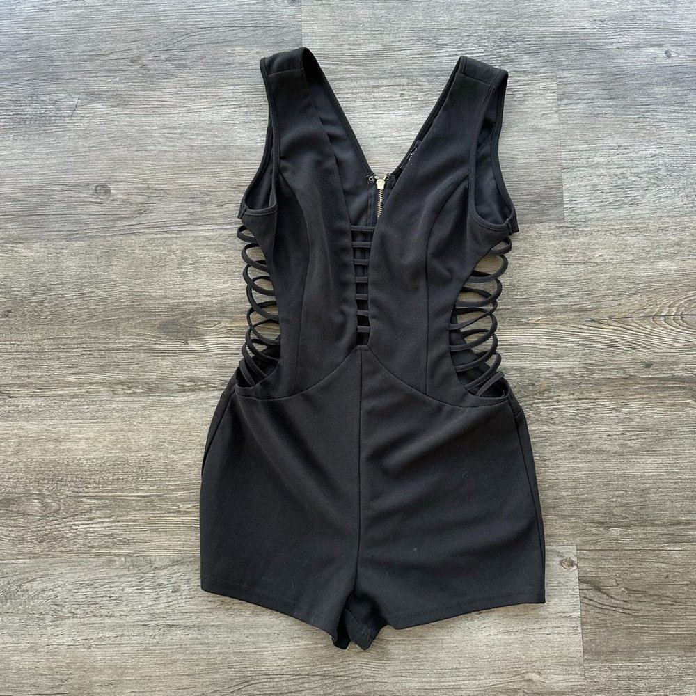 Side Cut Out Sleeveless Romper - Black - Privy - Size Large